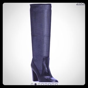 Vince Camuto Boots🎉